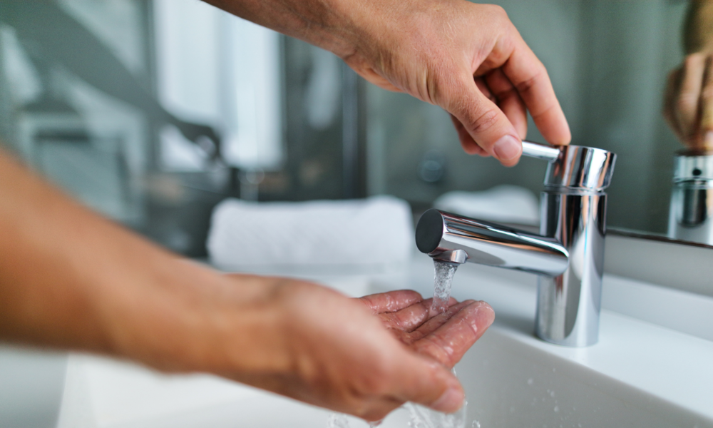 Wasserhahn_Kalk | © Adobe Stock/Maridav
