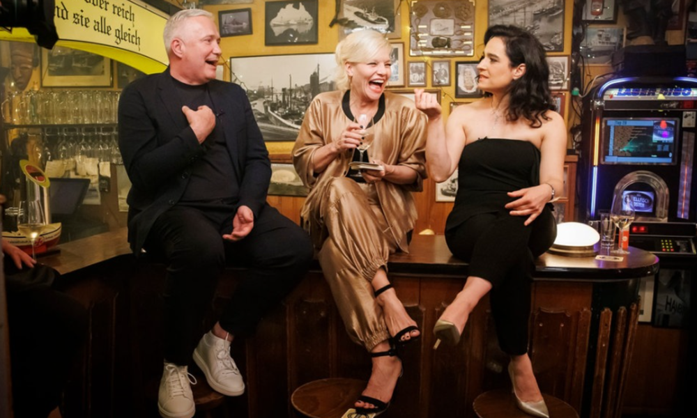 Ina Müller und Alexander Hermann und co | © DasErste