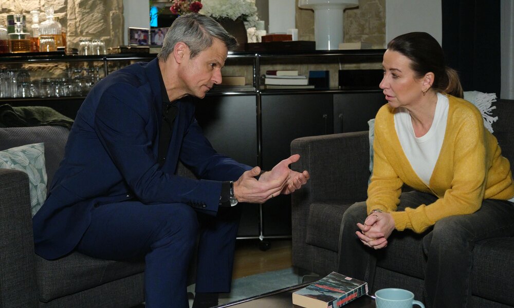 Jens Hajek und Isabell Hertel | © RTL/Stefan Behrens