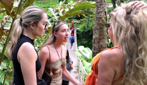 „Die Geissens“: Schwestern-Zoff wegen Urlaubsfotos eskaliert – „Du bist echt krank“ | © RTLZWEI