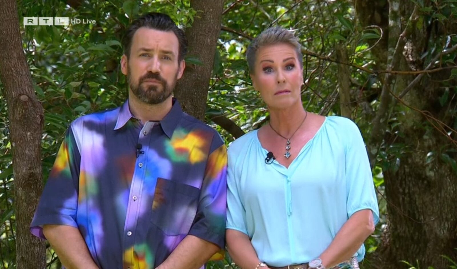 Erster Dschungelcamp Exit Sonja Zietlow und Jan Köppen ziehen Knallhart-Bilanz | © RTL/Screenshot