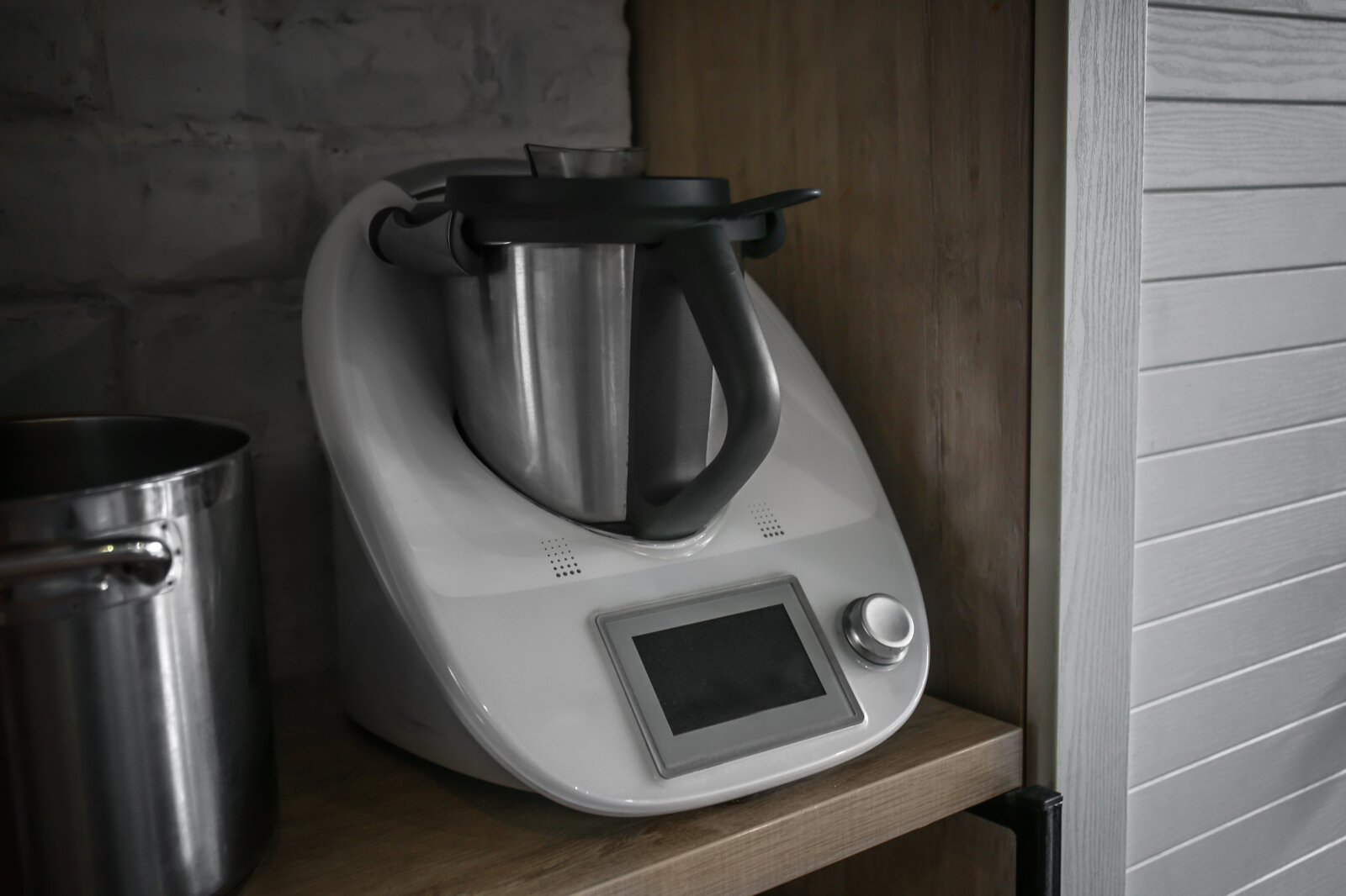 Thermomix in der Küche | ©  Shutterstock / Pixel-Shot
