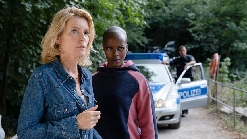 Kommissarin Charlotte Lindholm und ihre Kollegin Anaïs Schmitz lösen nur noch einen Fall gemeinsam. | © NDR