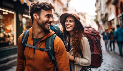 Städtetrip_Paare | © Adobe Stock/robertuzhbt89